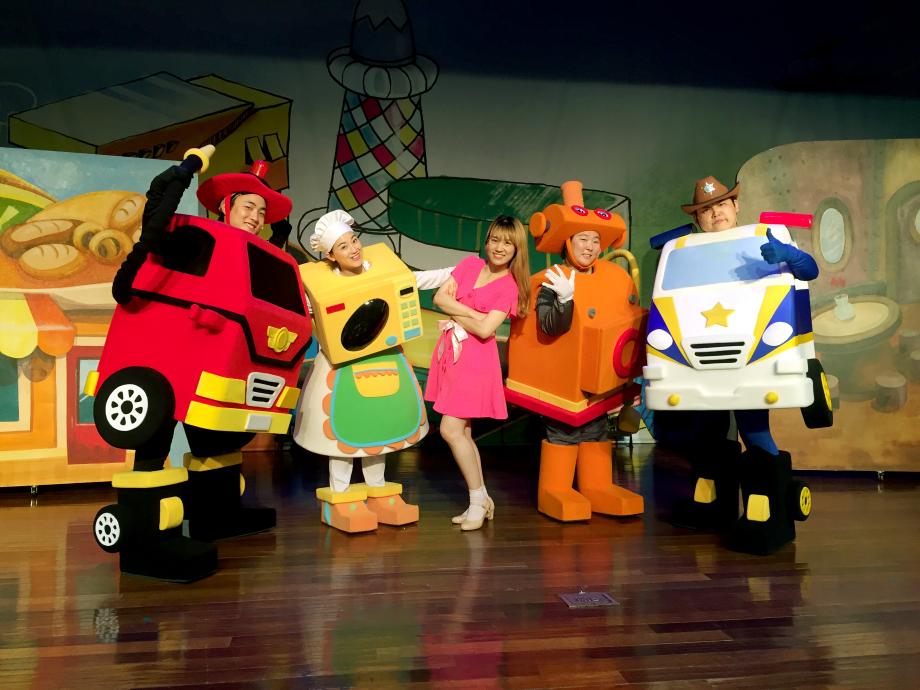 (※'공연' 메뉴탭에서 온라인 선착순 접수)6월 토요 어린이를 위한 공연 '가족뮤지컬:로봇똥'