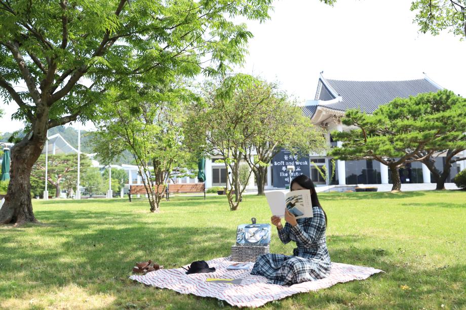 피크닉 야외공연<5월의 행복>